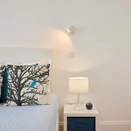 Luna Rossa By Homie 푼샬