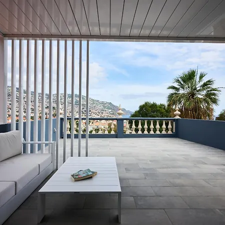 Luna Rossa By Homie *